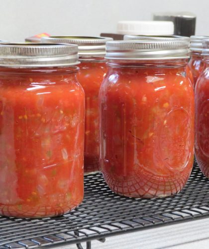 Pint jars of Hatch Chile and Canned Tomato Salsa
